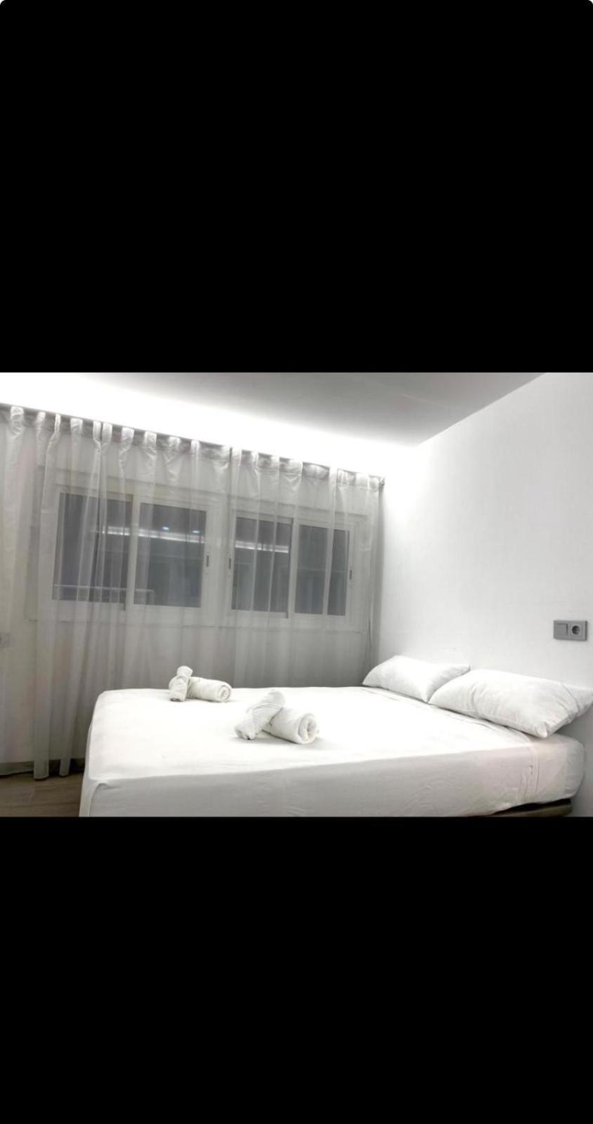 Avakian Suite Valence Extérieur photo
