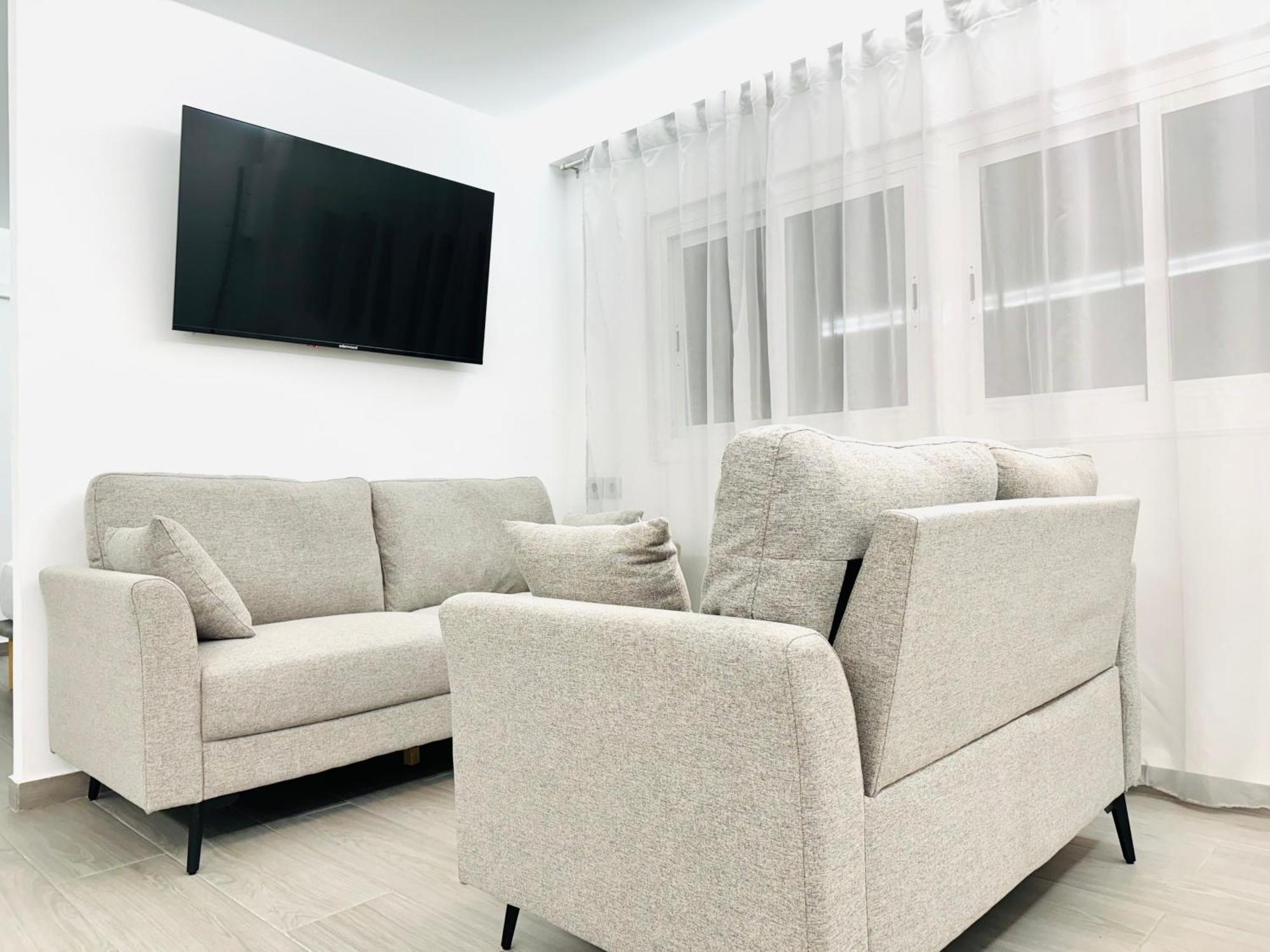 Avakian Suite Valence Extérieur photo